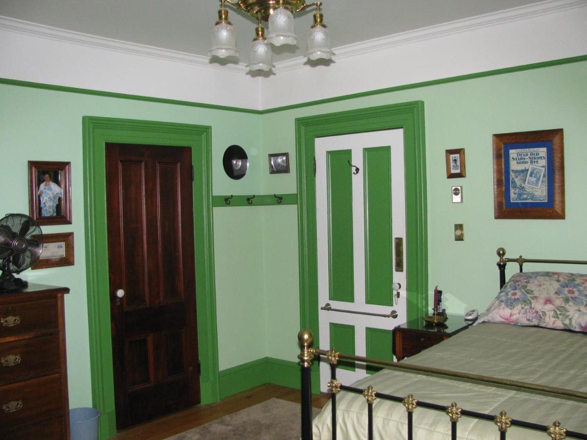 סנט ג'ונס Gower Manor Historic Bed & Breakfast מראה חיצוני תמונה