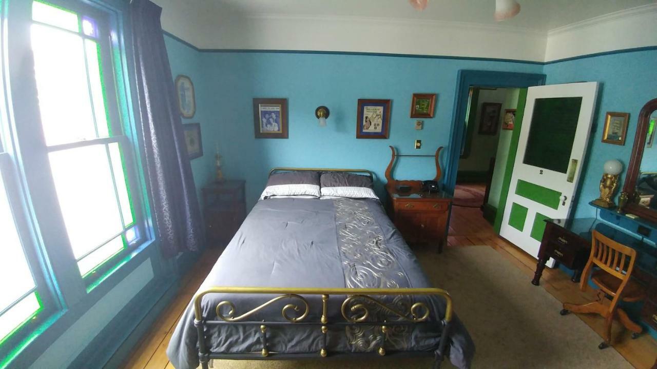 סנט ג'ונס Gower Manor Historic Bed & Breakfast מראה חיצוני תמונה