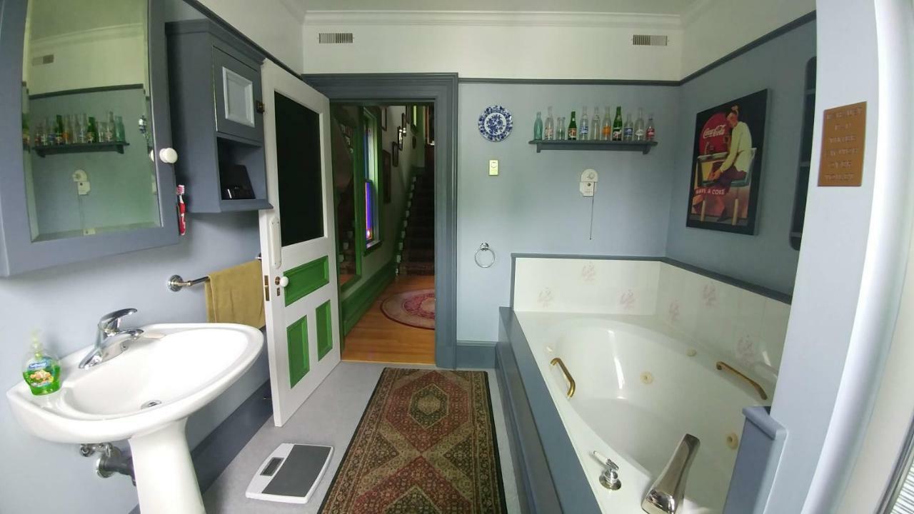 סנט ג'ונס Gower Manor Historic Bed & Breakfast מראה חיצוני תמונה