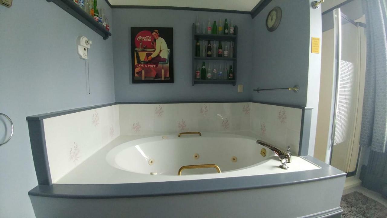 סנט ג'ונס Gower Manor Historic Bed & Breakfast מראה חיצוני תמונה